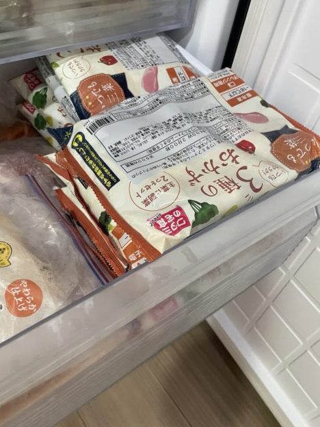 ワタミの宅食お試しセット冷凍庫収納の様子